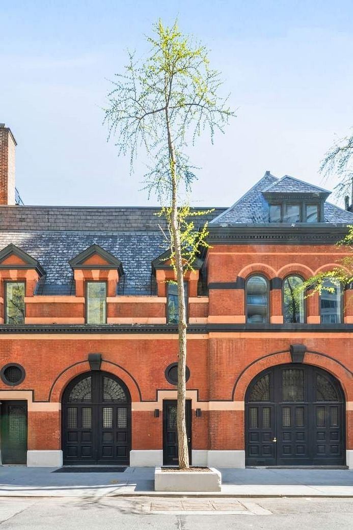 155 East 69th Street