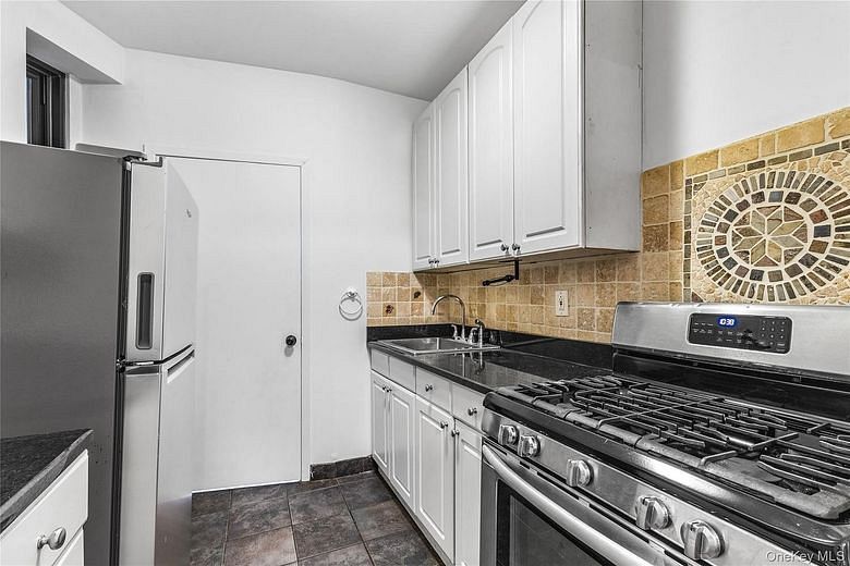 155 W 106th Street #1A