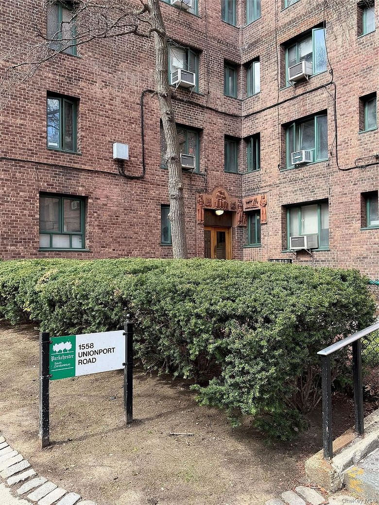 1558 Unionport Road #2D