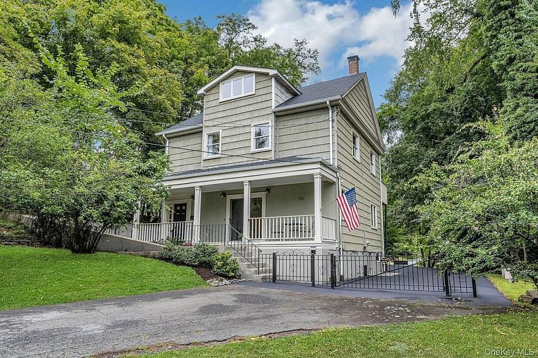 156 Grove Street