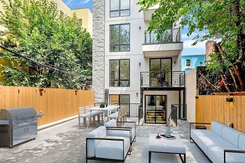 156 Tompkins Avenue #1B