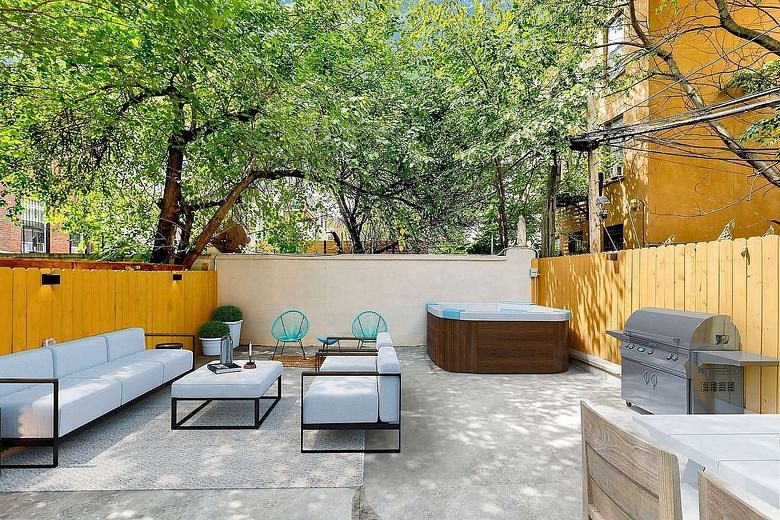 156 Tompkins Avenue #1GR