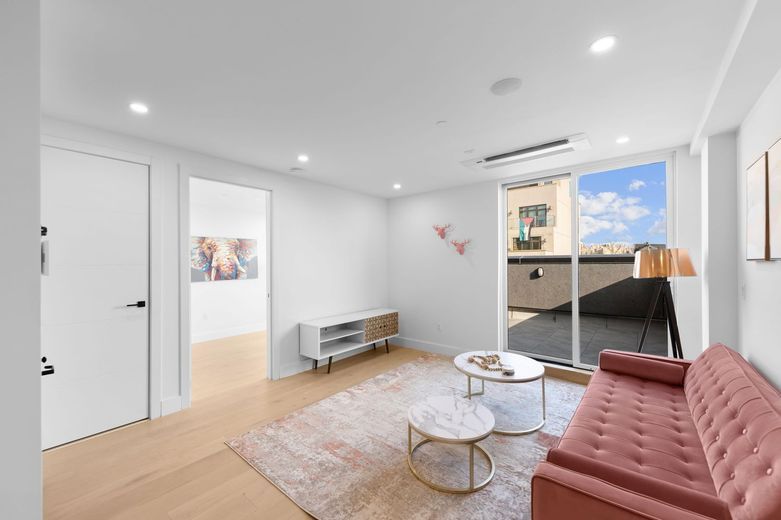 156 Tompkins Avenue #5PH