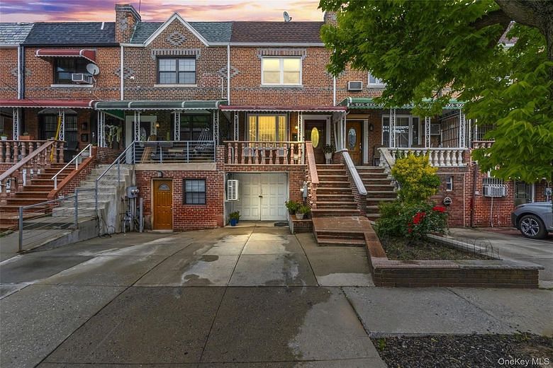 157 E 49th Street