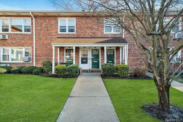 1570 Grand Avenue #24