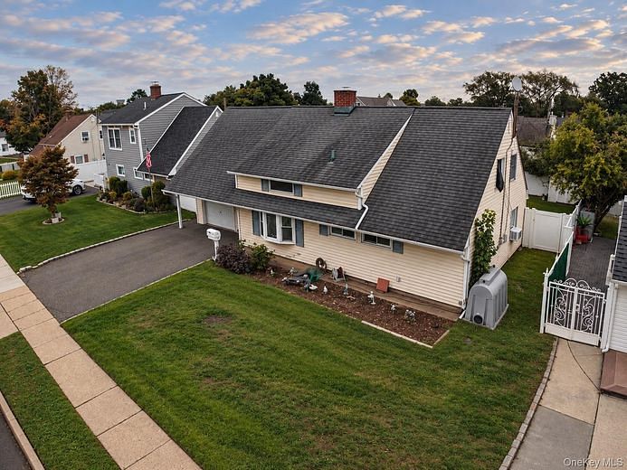 158 Bloomingdale Road