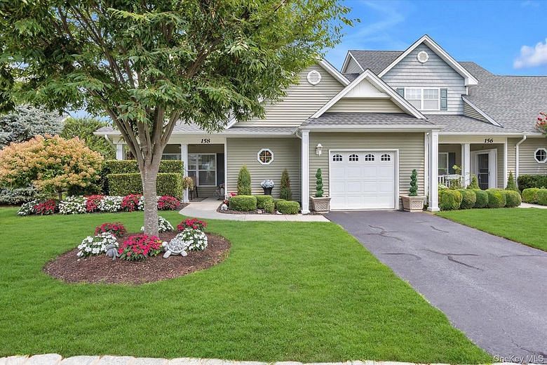158 Stoneleigh Drive