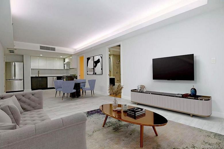 15815 Union Turnpike #3B