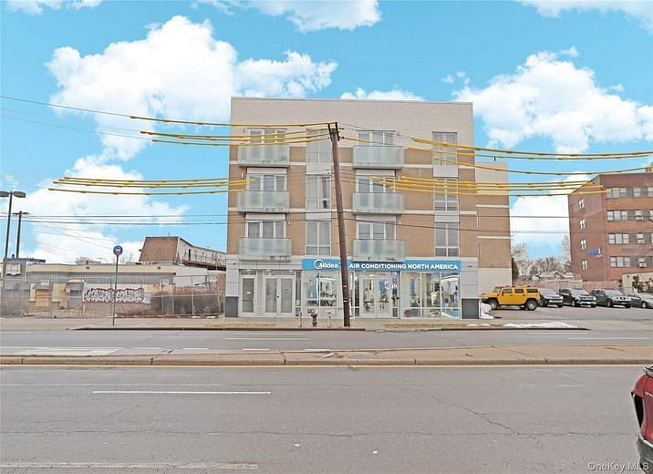 15815 Union Turnpike #3F