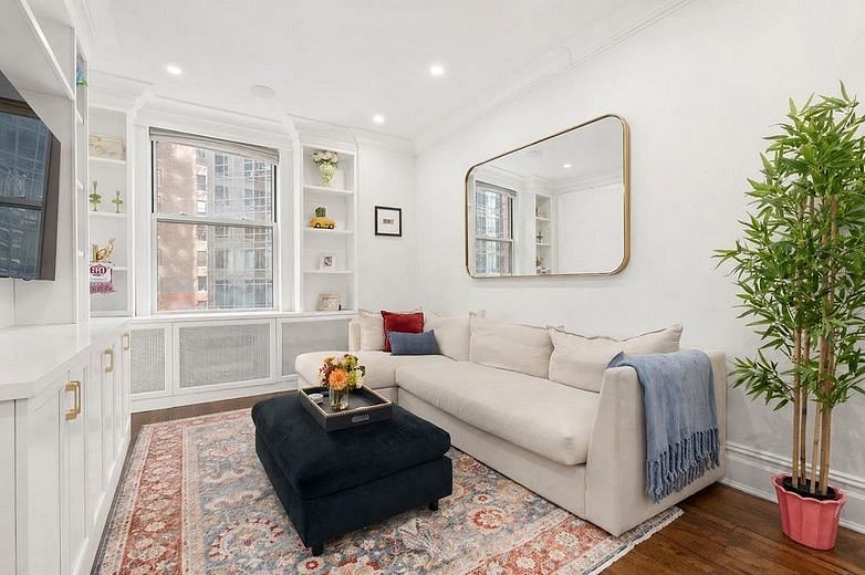 159 Madison Avenue #6K