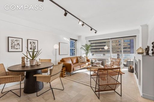 Image 1 of 20 for 159 West 53rd Street #36B in Manhattan, New York, NY, 10019