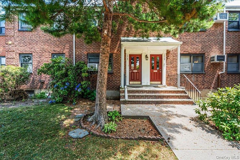 16-37 Utopia Parkway #2-33