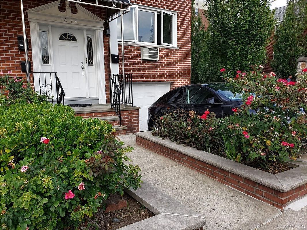 Image 1 of 21 for 16-74 BELL BLVD Bell Blvd in Queens, New York, NY, 11360