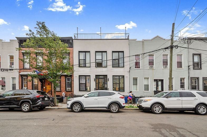 16-76 Jefferson Avenue #MULTIFAMILY