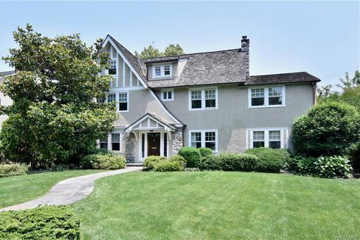Image 1 of 36 for 16 Argyle Place in Westchester, Eastchester, NY, 10708