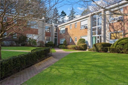 Image 1 of 20 for 16 Channing Place #2L in Westchester, Eastchester, NY, 10709