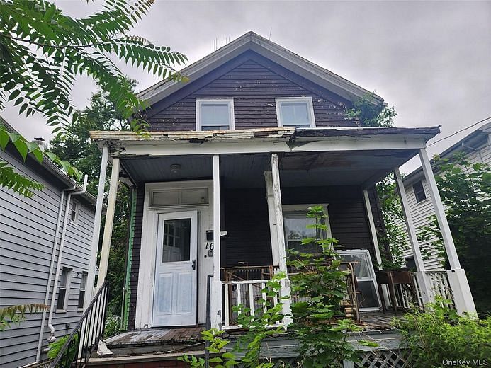 16 Field Street