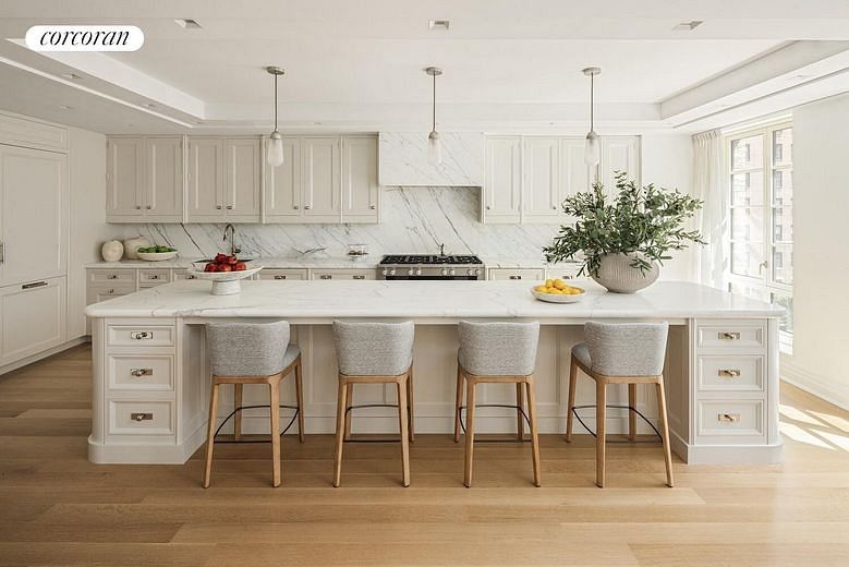 16 Fifth Avenue #8