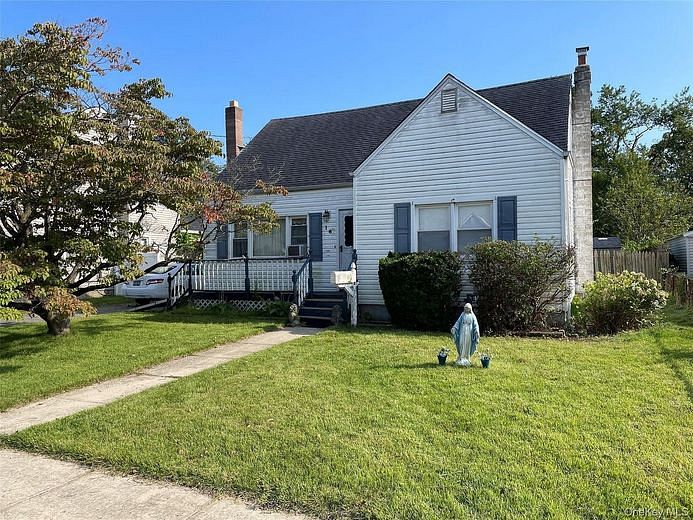 16 Heathcote Road