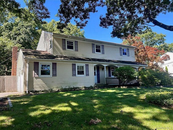 16 Heritage Place S