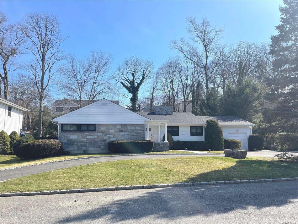 Image 1 of 7 for 16 Irving Drive in Long Island, Woodbury, NY, 11797