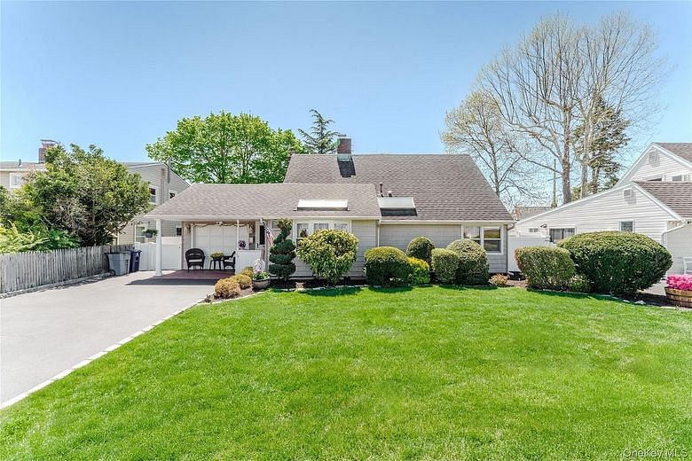 16 Rainbow Lane