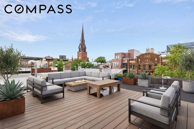 16 Wyckoff Street #4