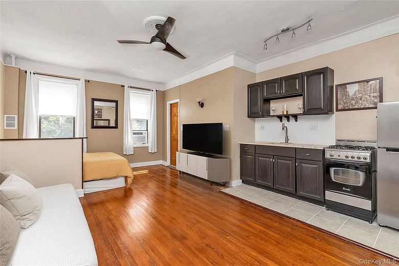 160-15 Powells Cove Boulevard #A1