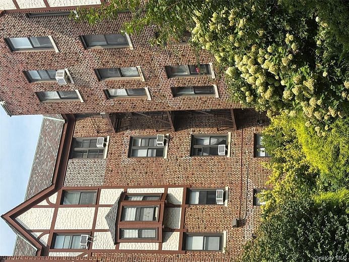 160-15 Powells Cove Boulevard #D302