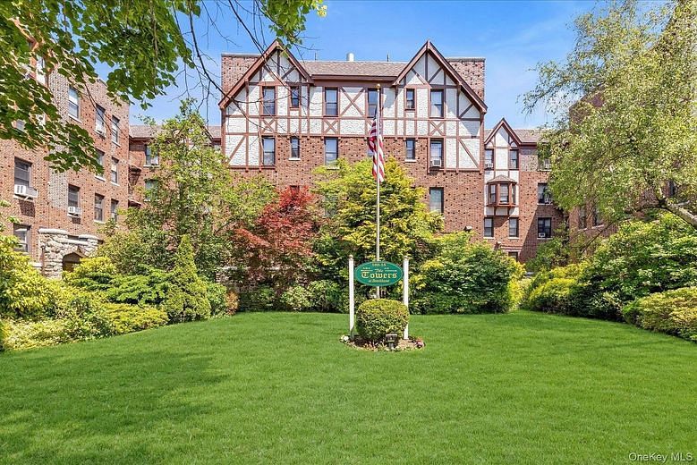 160-15 Powells Cove #C202