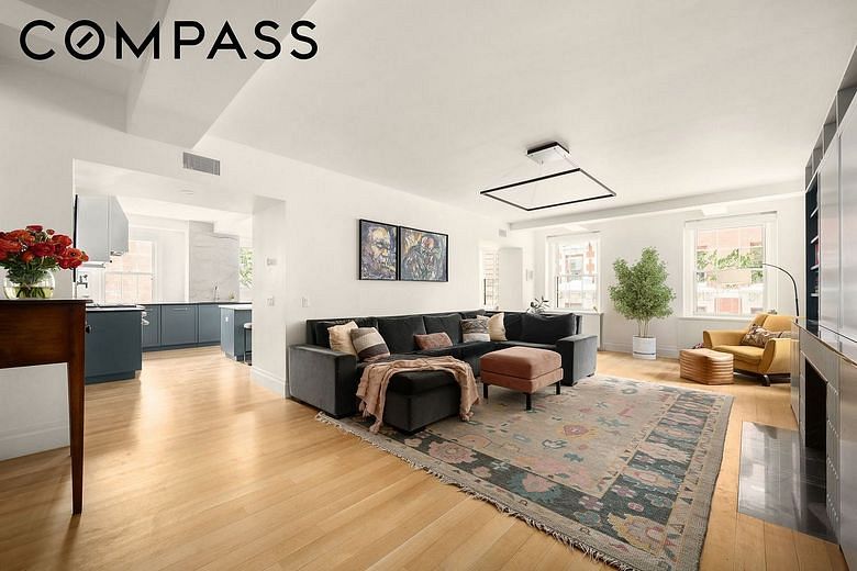 160 Henry Street #3C
