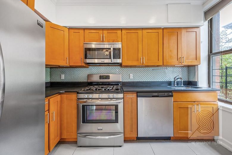 160 Wadsworth Avenue #307