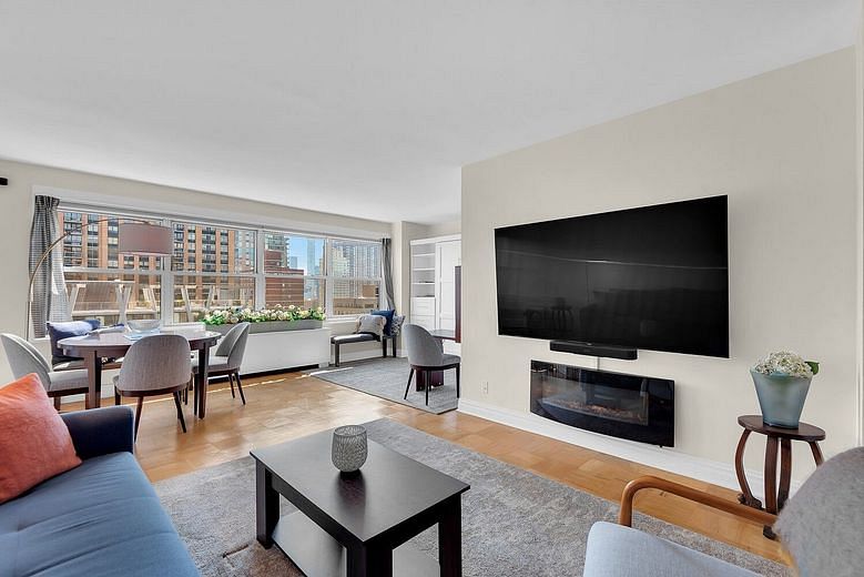 160 West End Avenue #24R