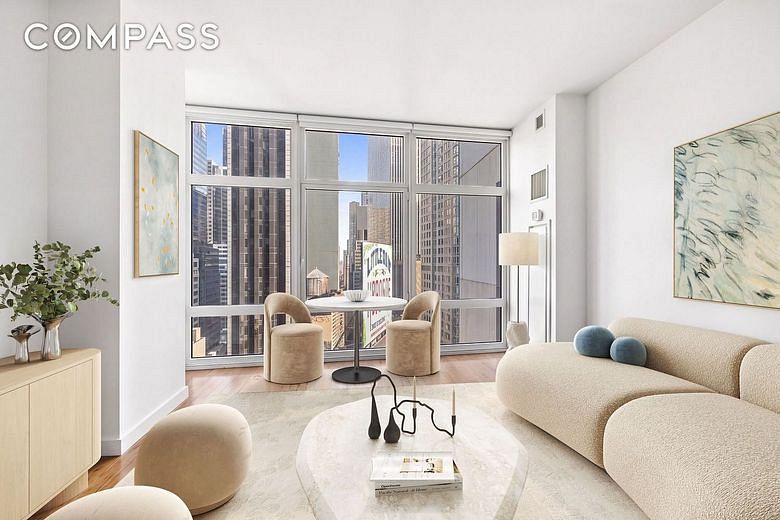 1600 Broadway #19F