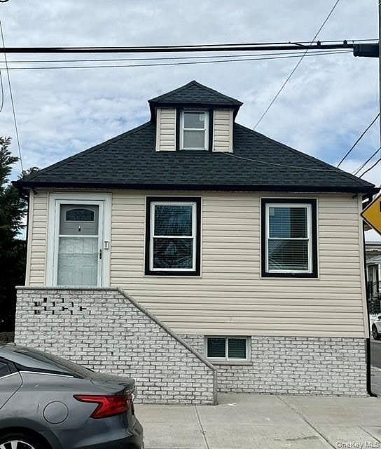 1601 Cross Bay Boulevard