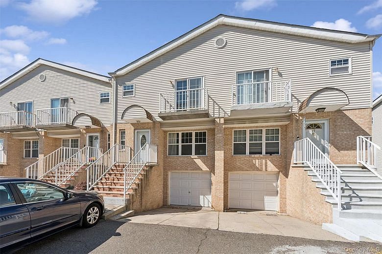 1601 Johnson Avenue #16