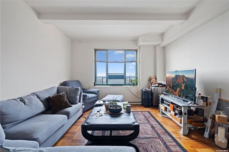 1604 Metropolitan Avenue #12G