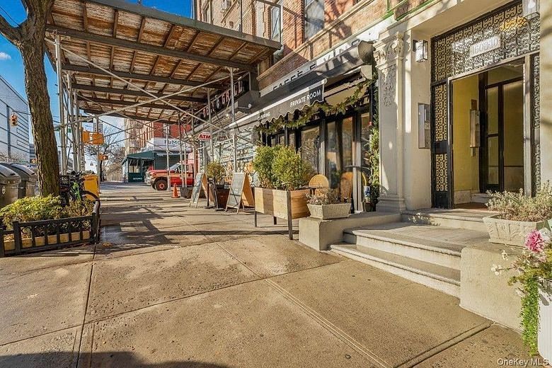 1608 Amsterdam Avenue #5A