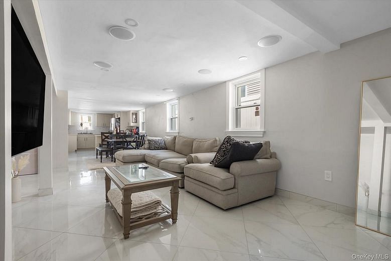 161-28 98th Street