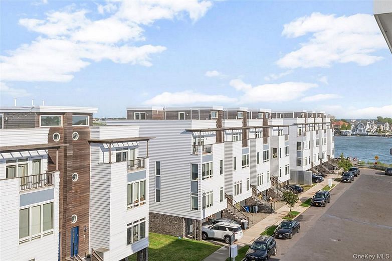 161 Beach 5th Street