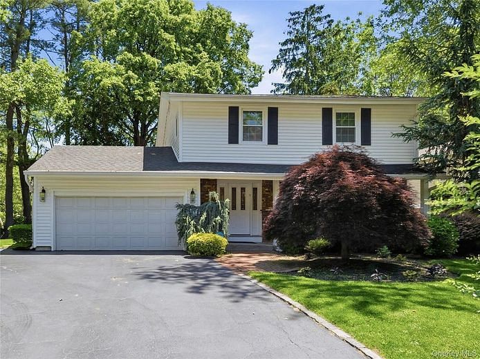 161 Cow Neck Road
