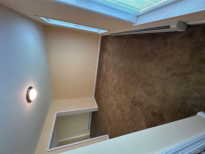 161 Washington Drive