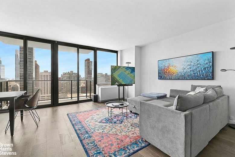 161 West 61st Street #30E