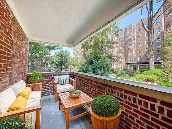 1615 Avenue I #122