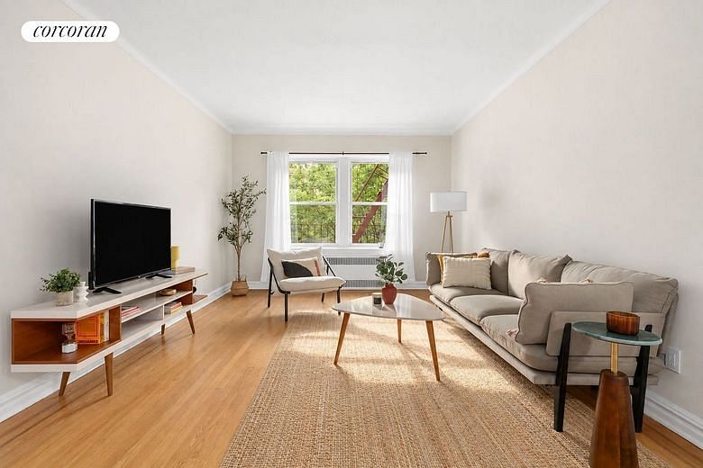 1615 Avenue I #207