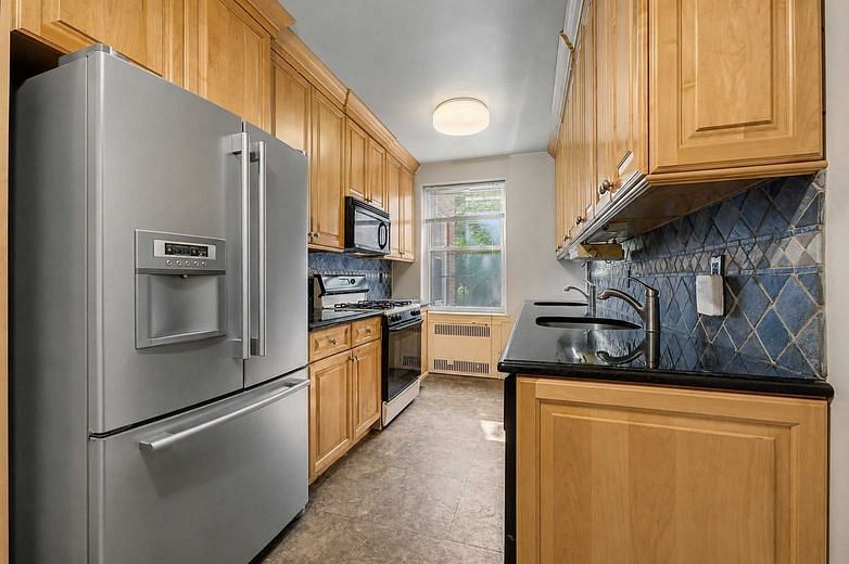 1615 Avenue I #414415