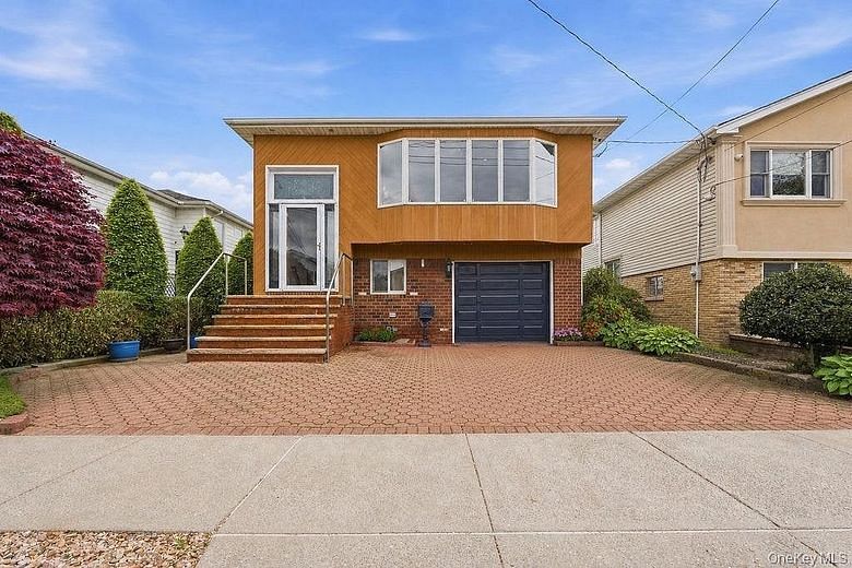 162-19 85th Street