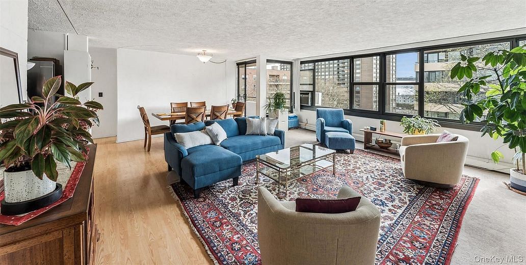 162-30 Powells Cove Boulevard #6A