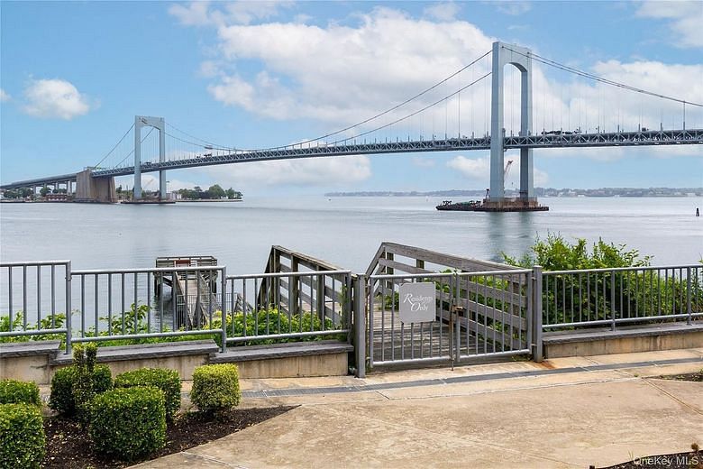 162-41 Powells Cove Boulevard #4K