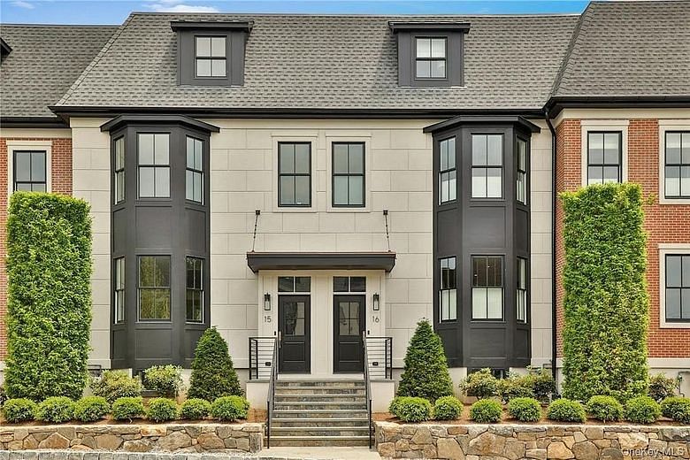 162 Bedford Road #16